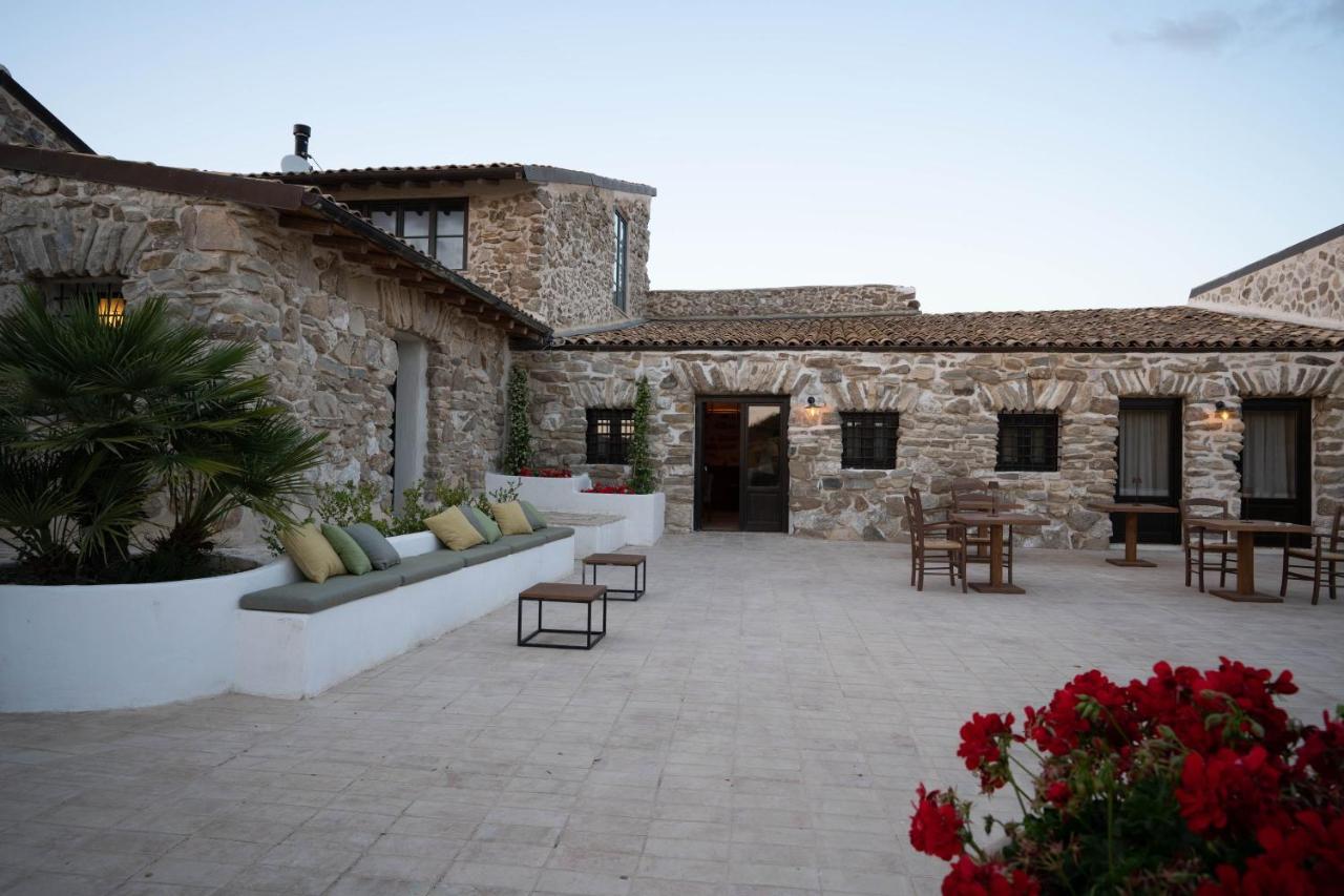 Borgo Delle Pietre Hotel Porto Empedocle Exterior foto