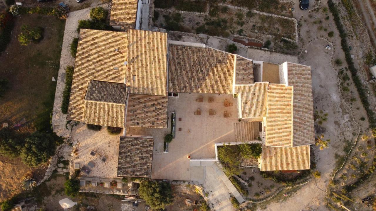 Borgo Delle Pietre Hotel Porto Empedocle Exterior foto